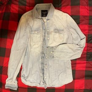 American Eagle Jean button up